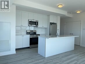 55-1255 Clarington Blvd in Bowmanville, ON - Building Photo - Building Photo