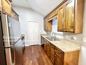 112 Burdine St in New Market, AL - Building Photo - Building Photo