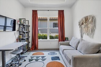 5657 Scarlotti St in Nokomis, FL - Building Photo - Building Photo