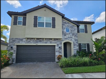 4877 Antrim Dr in Sarasota, FL - Building Photo