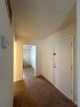 5805 Hunting Ridge Ln in Charlotte, NC - Building Photo - Building Photo