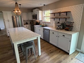 6750 Wild Cherry Dr in Fishers, IN - Building Photo - Building Photo