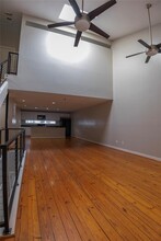 930 Robin St in Houston, TX - Building Photo - Building Photo