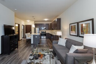 Middleton Center in Middleton, WI - Building Photo