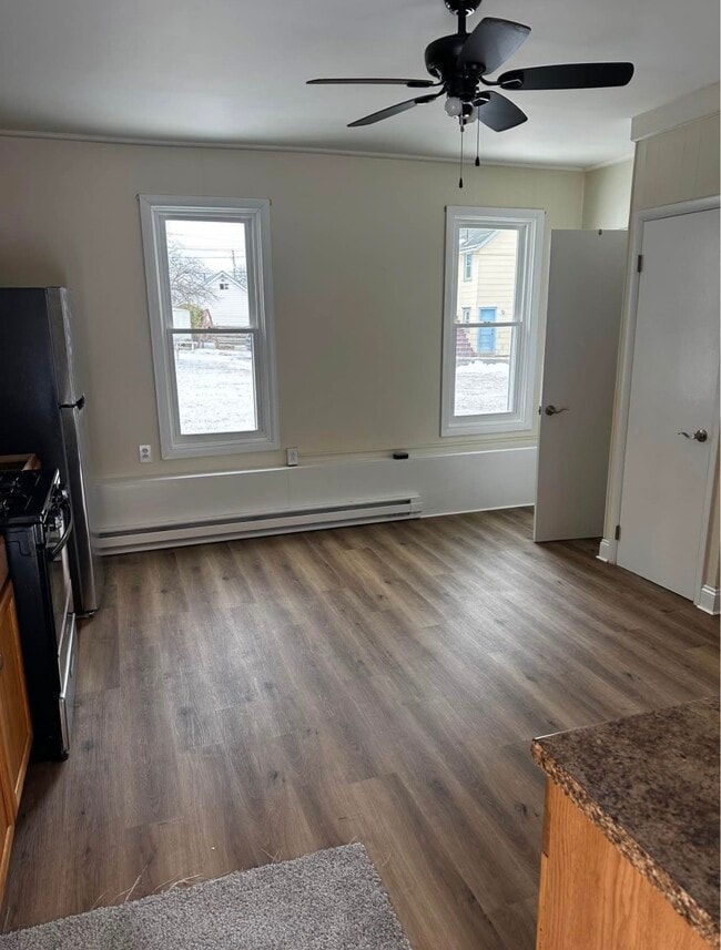 property at 1249 Main St