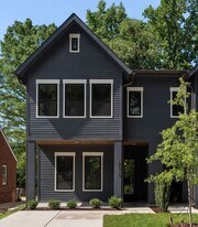 2006 St John St in Charlotte, NC - Building Photo