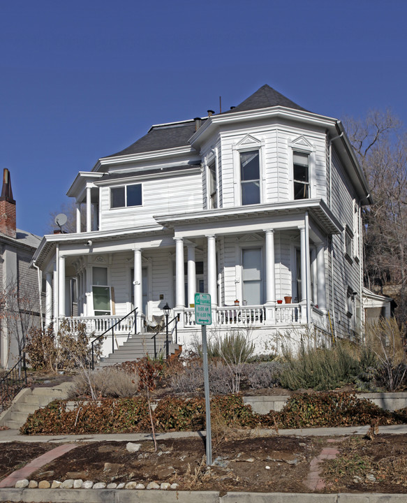 43 E 200 N in Salt Lake City, UT - Foto de edificio