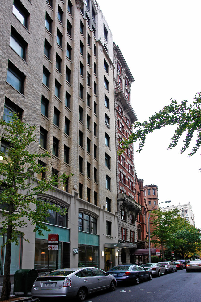 Brooklyn Law School Residence Hall in Brooklyn, NY - Building Photo - Building Photo