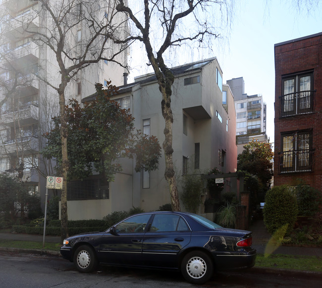 1934 Barclay St in Vancouver, BC - Building Photo - Building Photo