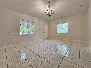 8335 NE 3rd Ave in Miami, FL - Building Photo - Building Photo