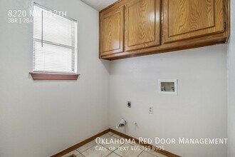 8220 NW 112th St in Oklahoma City, OK - Building Photo - Building Photo
