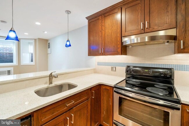 1415 Chapin St NW in Washington, DC - Building Photo - Building Photo