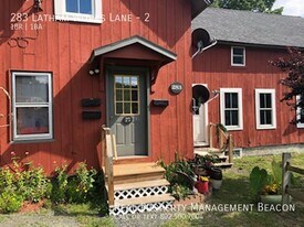 283 Latham Works Ln in Hartford, VT - Building Photo