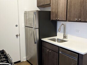 2643 N Spaulding Ave in Chicago, IL - Building Photo - Building Photo