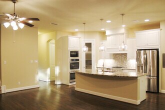 508 Hidden Meadow Dr in Keller, TX - Building Photo - Building Photo
