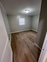 1748 W 15th St in Erie, PA - Foto de edificio - Building Photo