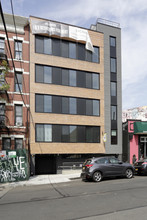 359 Linden St in Brooklyn, NY - Foto de edificio - Building Photo