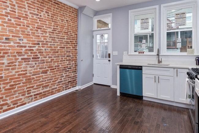 525 S East Ave in Baltimore, MD - Building Photo - Building Photo