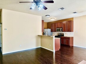 1900 Little Elm Trail in Cedar Park, TX - Building Photo - Building Photo