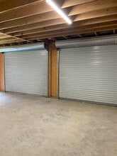 8453 County Farm Rd in Long Beach, MS - Foto de edificio - Building Photo