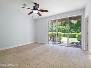 4472 Congressional Dr in Jacksonville, FL - Building Photo - Building Photo