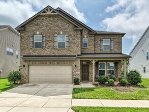 724 Garrett Green Way in Fort Mill, SC - Building Photo - Building Photo