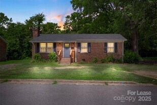 315 High St in Rock Hill, SC - Building Photo