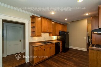 317 Stovall St SE in Atlanta, GA - Foto de edificio - Building Photo