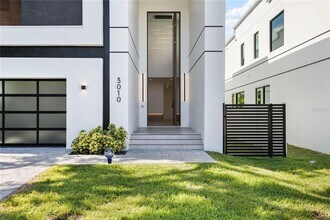 3010 W Trilby Ave in Tampa, FL - Building Photo - Building Photo