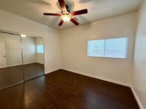 3445 Conterra Park Ave in North Las Vegas, NV - Building Photo - Building Photo