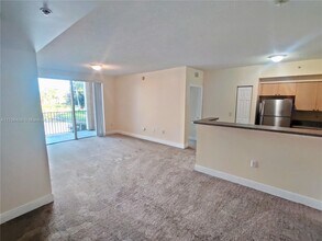 2301 W Preserve Way in Miramar, FL - Building Photo - Building Photo