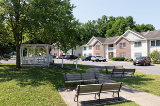 Greenbush Terrace in East Greenbush, NY - Building Photo - Building Photo