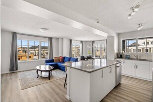 805 Windbury Pl SW, Unit SI ID1314496P in Airdrie, AB - Building Photo