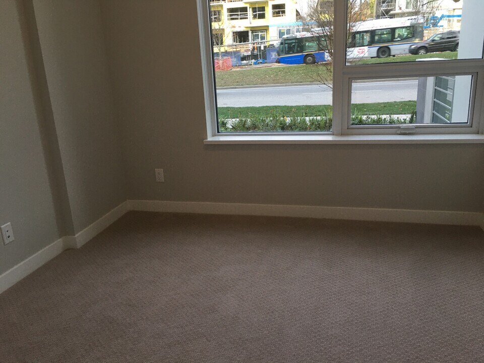 4963-4963 Cambie St in Vancouver, BC - Building Photo