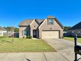 5696 Matthew Dr in Horn Lake, MS - Building Photo