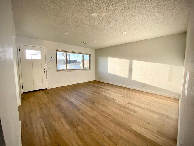 3051 Hazel Ave in Mckinleyville, CA - Building Photo - Building Photo