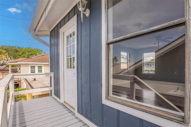 property at 5220 Avenue P 1/2 Rear