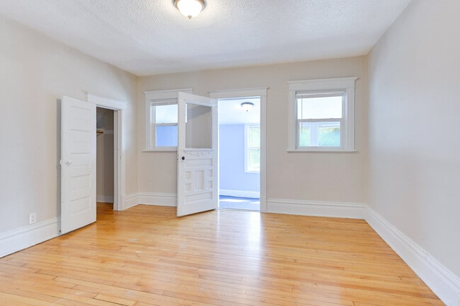 property at 750 Buchanan St NE