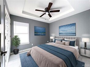 8 W Harrison Ave in Alton, TX - Building Photo - Building Photo