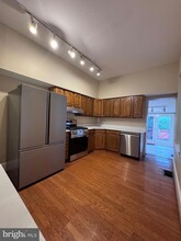 341 Barclay St, Unit a206 in Burlington, NJ - Building Photo - Building Photo