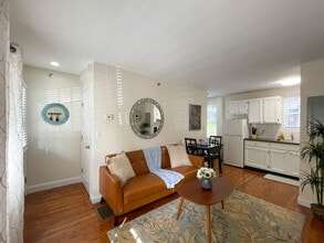 23 Jay St, Unit C in Cambridge, MA - Foto de edificio - Building Photo