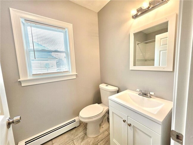 41 Benefit St in Pawtucket, RI - Building Photo - Building Photo