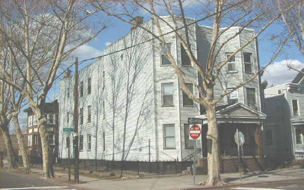 17 Liberty Ave in Jersey City, NJ - Building Photo - Building Photo