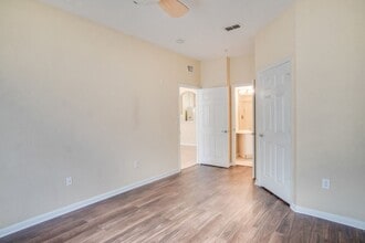 6335 Contessa Dr in Orlando, FL - Foto de edificio - Building Photo