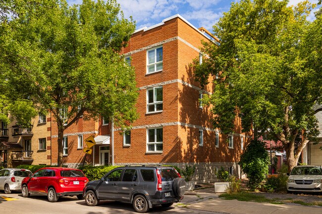 4821 6E Av in Montréal, QC - Building Photo - Primary Photo