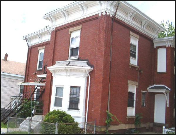 258 Washington St in Haverhill, MA - Foto de edificio - Building Photo