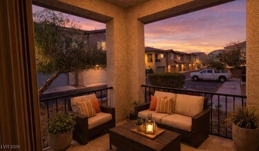 965 Nevada State Dr in Henderson, NV - Building Photo - Building Photo