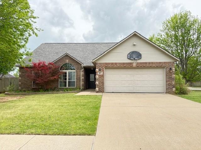 1813 SW Pine Ave in Bentonville, AR - Building Photo