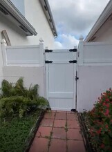 18950 NW 22nd St in Pembroke Pines, FL - Building Photo - Building Photo
