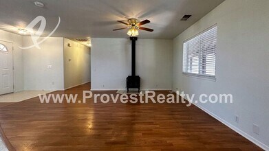 21975 Hercules St in Apple Valley, CA - Building Photo - Building Photo